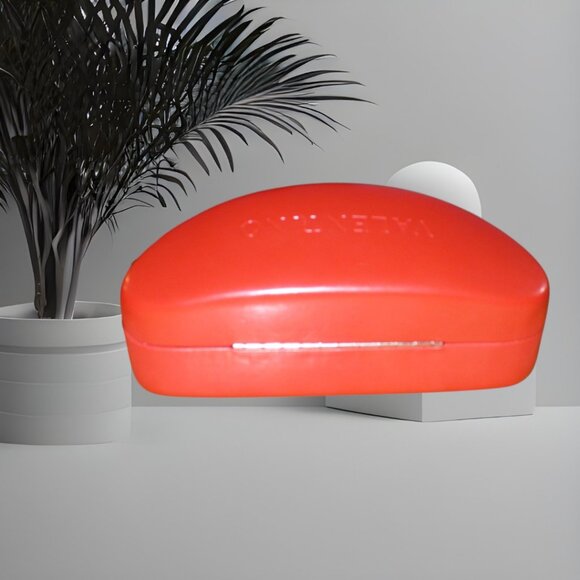Valentino Garavani Red Designer Sunglass Case | Pristine Condition - Picture 3 of 5